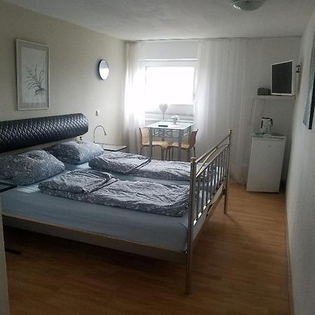 Rooming24, Kleine Pension Lubeck Exterior photo